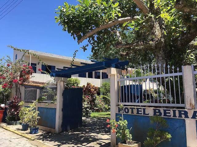 Hotel e restaurante beira mar