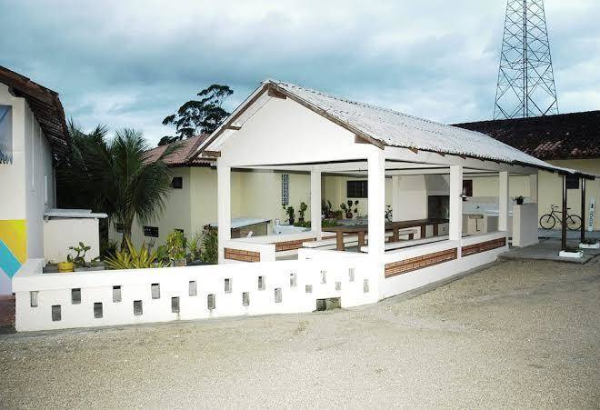 Hotel marina clube de pesca cananeia