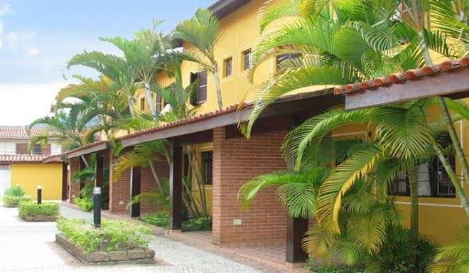 Condominio doce marina