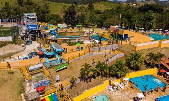 Hotel fazenda pintado na brasa