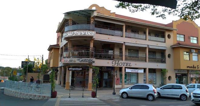 Holambra garden hotel