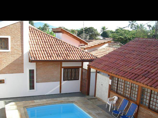 Chale tie ilhabela 2 a 5 pessoas