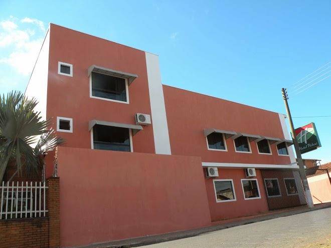 Hotel poloni