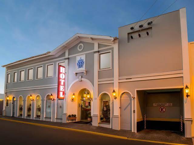 Hotel colonial plaza