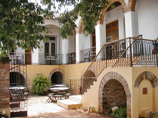 Vila bueno residence