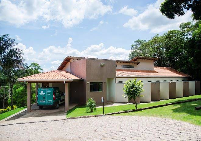 Descaoso hotel canino