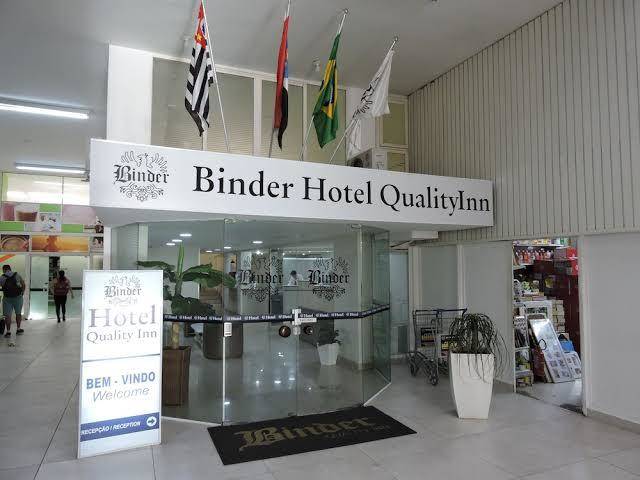 Binder hotel