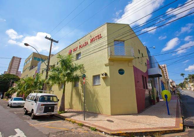 Oly Plaza Hotel Image