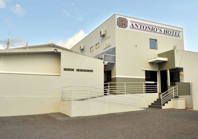 Antonio`s hotel de rinopolis