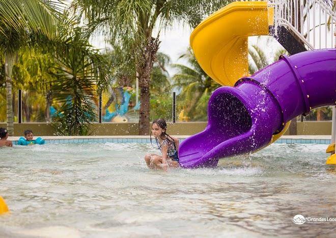 Thais william grandes lagos resort