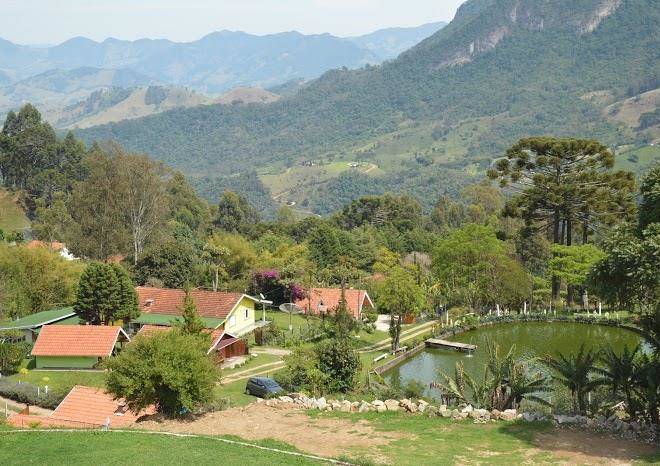 Chales lago do bau