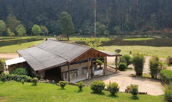 Ecoparque pesca na montanha