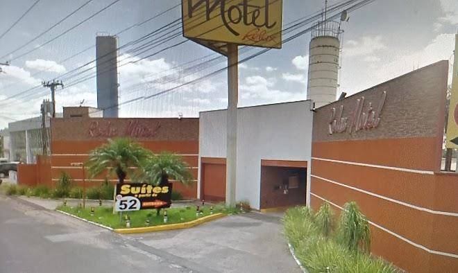 Shelter motel