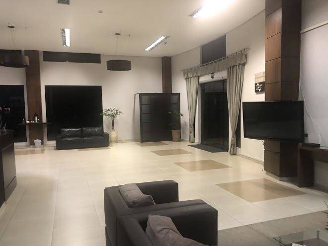 Prisma plaza hotel