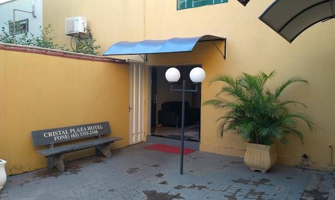 Cristal plaza hotel