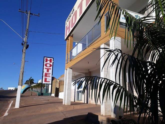 Cassia's hotel