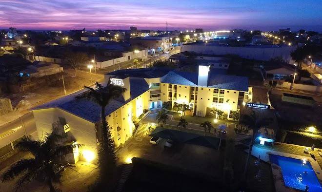 Serranos Park Hotel Image