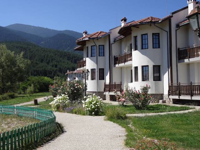 Pinerose resort