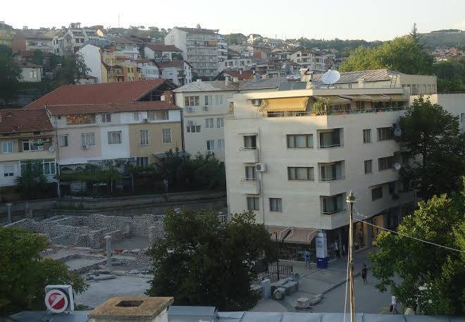 Thomas palace