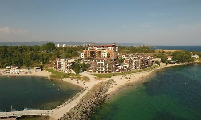 Akrotiria beach