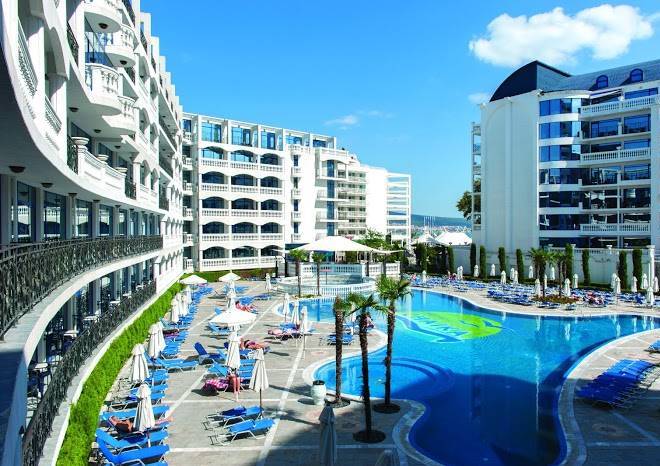 Chaika Beach Hotel Image