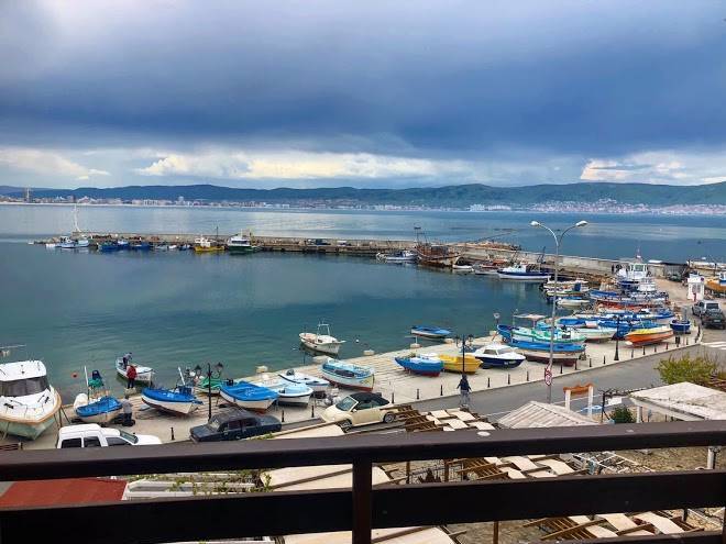 Family hotel panorama blue
