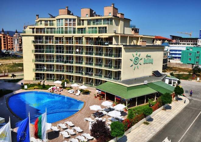 Hotel sunny holiday
