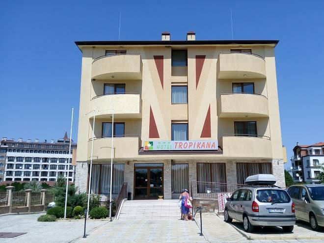 Hotel tropikana