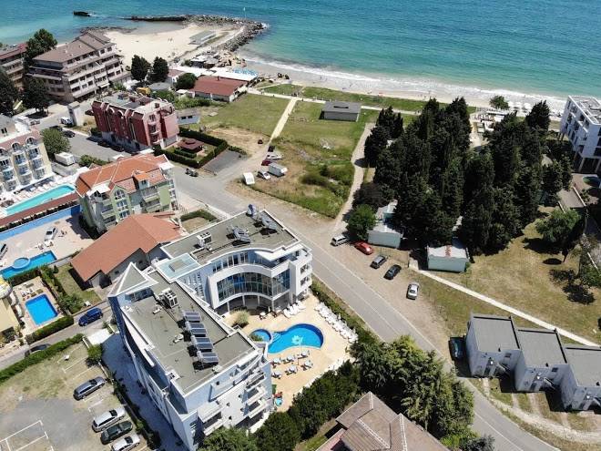 Hotelski kompleks desislava i raykov