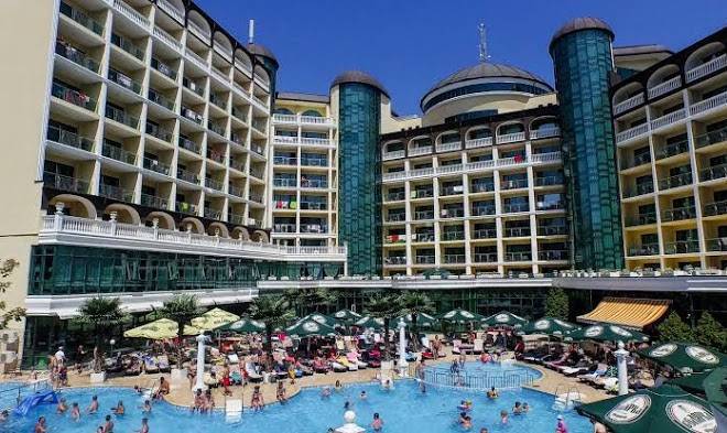 Planeta hotel & aqua park