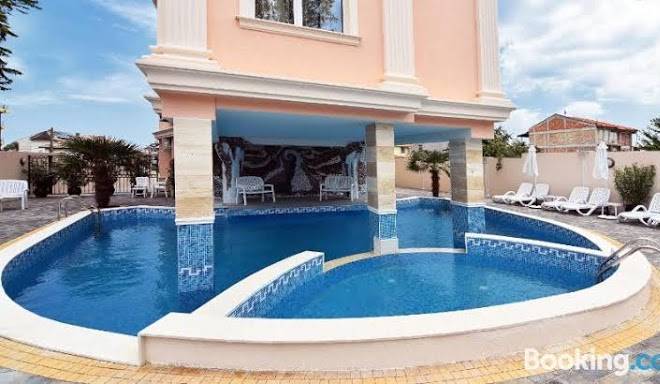 Sirena palace
