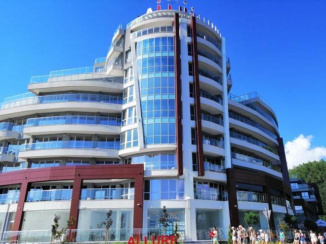 Allure beach resort
