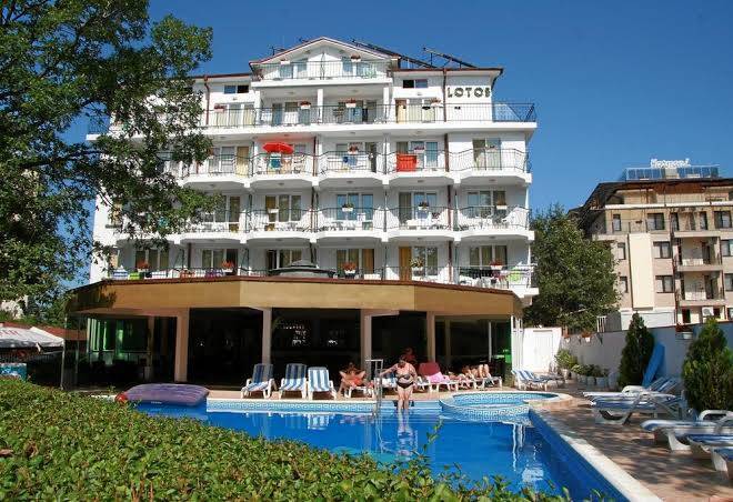 Hotel lotos