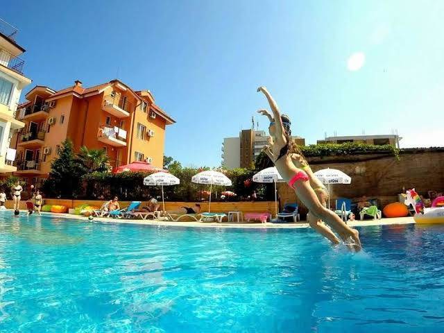 Hotel salena beach