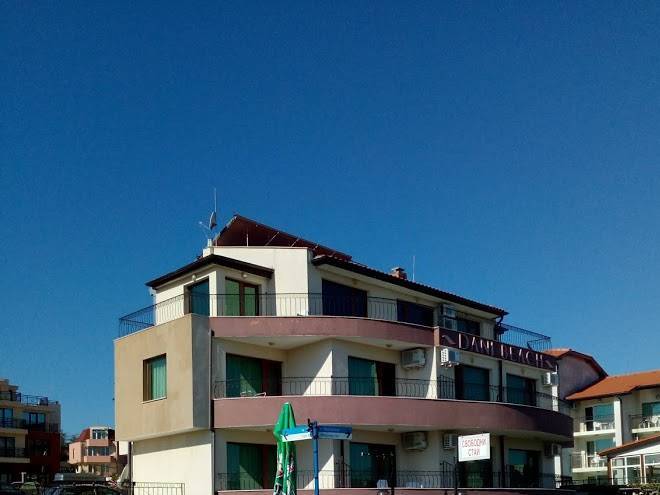 Hotel Dani Biych Image