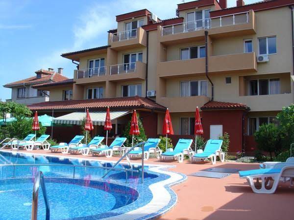 Family hotel yanevs