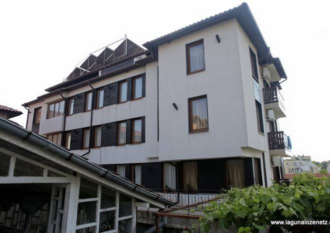 Hotel laguna