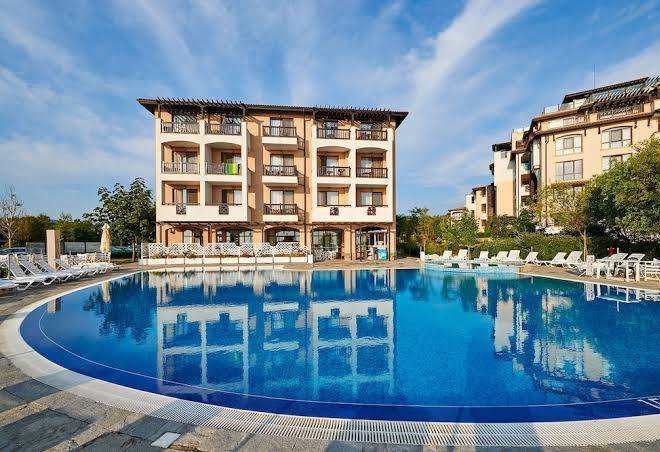 Oasis Del Mare Image