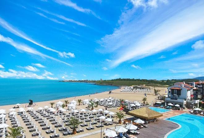 Oasis resort & spa