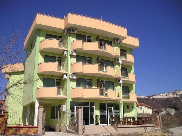 Hotel aneliya