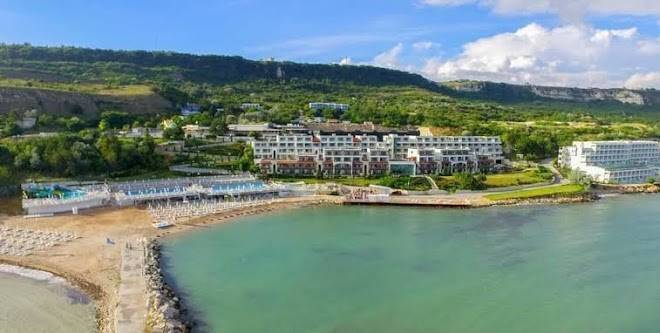 Hotel white lagoon