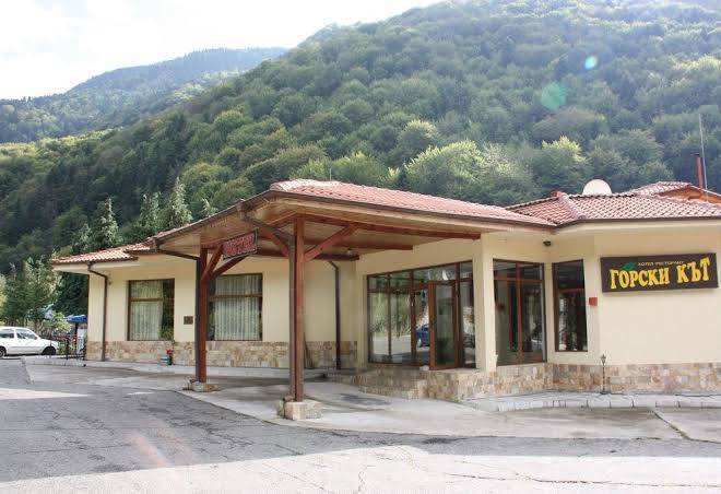 Family hotel gorski kut