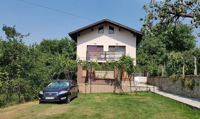 Kashta za gosti kavdanski