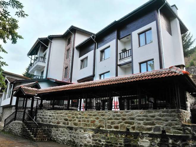 Hotel kiprovets