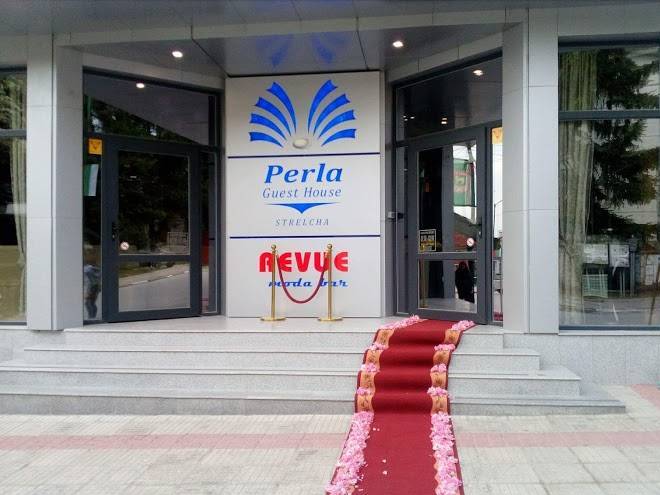 Hotel Perla Image