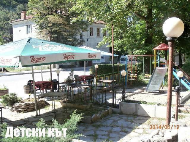 Megdana hotel