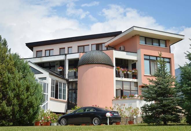Hotel shterev
