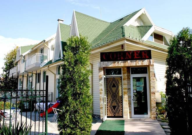 Hotel corner