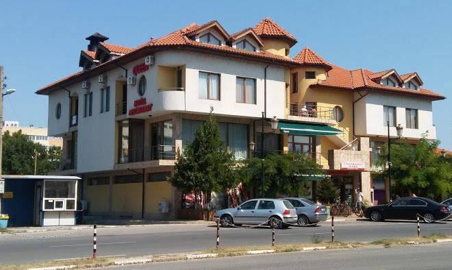 Hotel queen