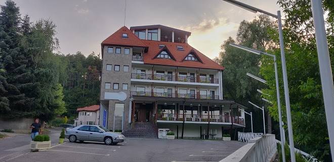 Di lago restaurant